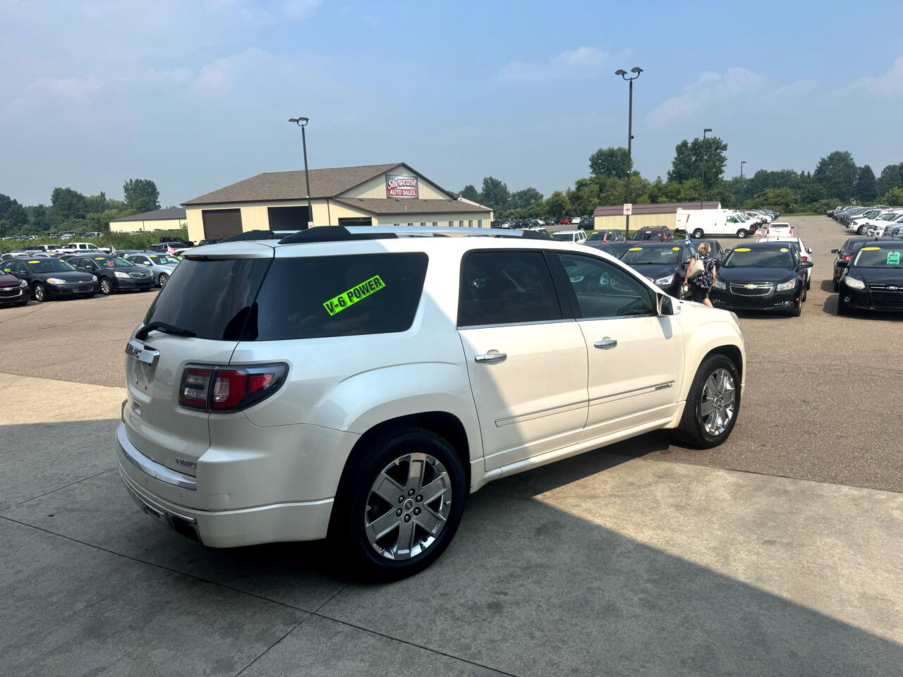2014 Gmc Acadia Denali photo 2