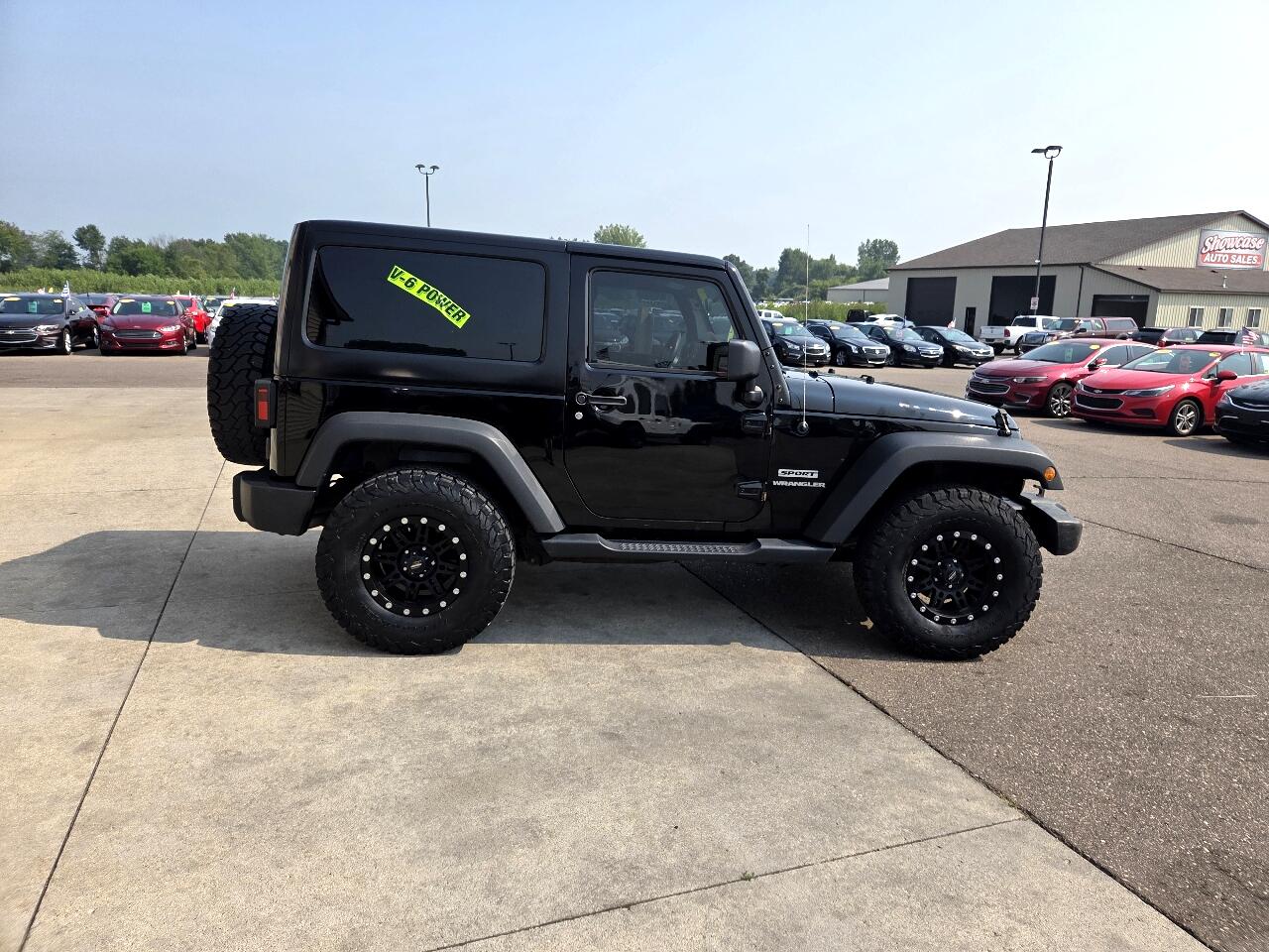 2017 Jeep Wrangler Sport photo 4