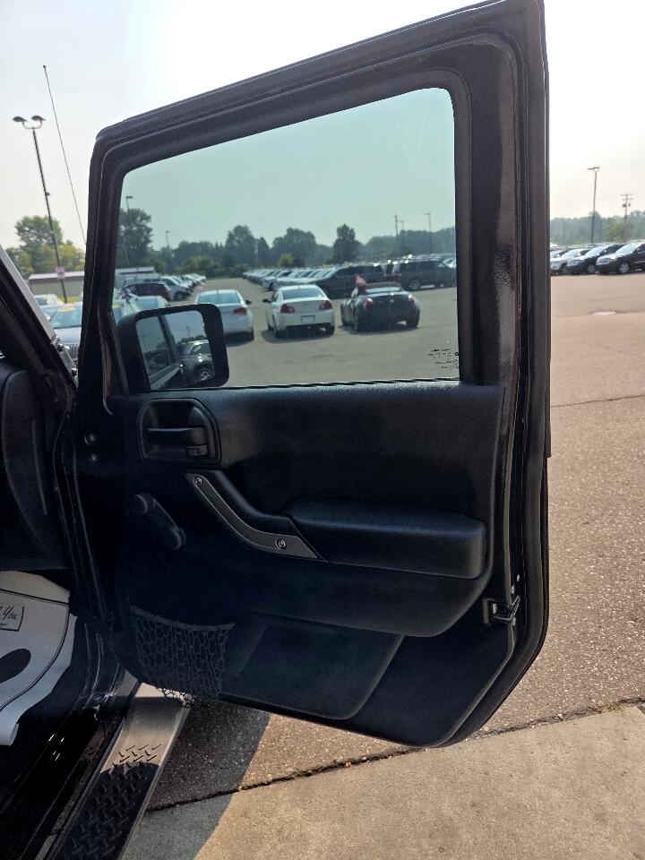 2017 Jeep Wrangler Sport photo 11