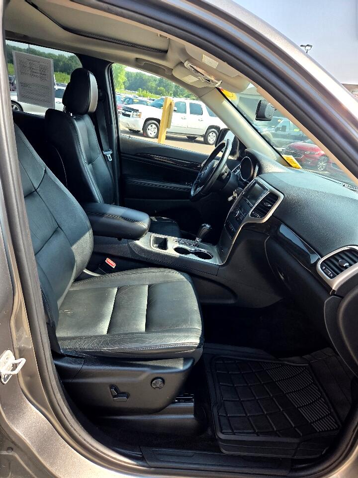 2012 Jeep Grand Cherokee Laredo photo 15