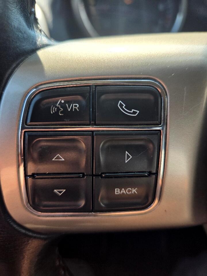2012 Jeep Grand Cherokee Laredo photo 17