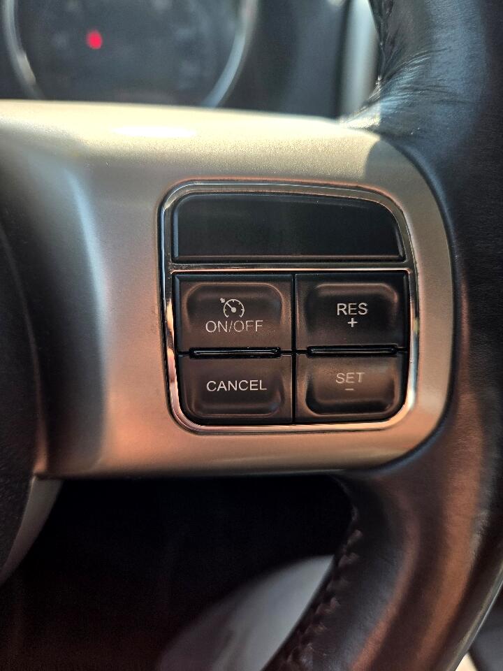 2012 Jeep Grand Cherokee Laredo photo 18