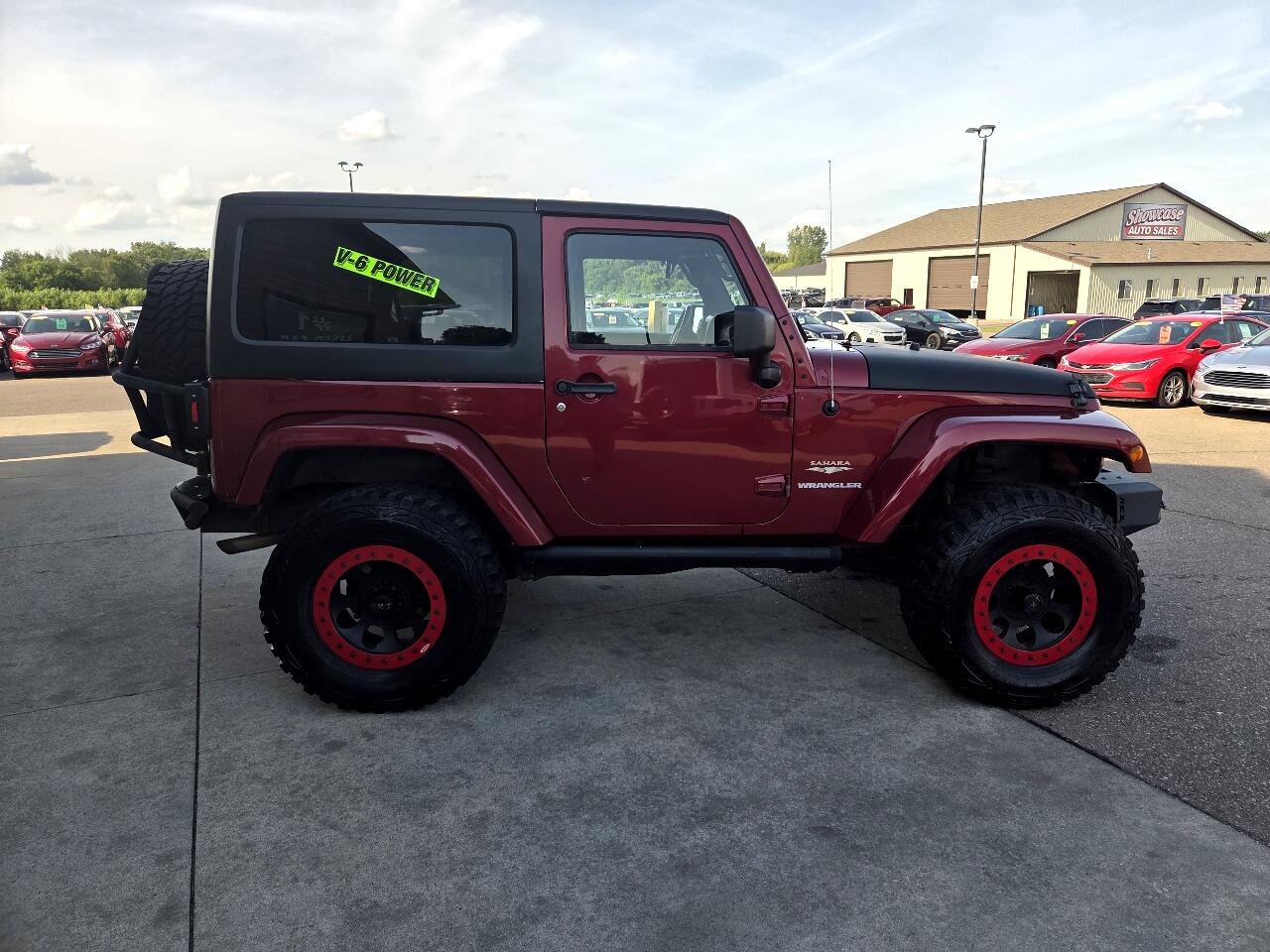 2012 Jeep Wrangler Sahara photo 4