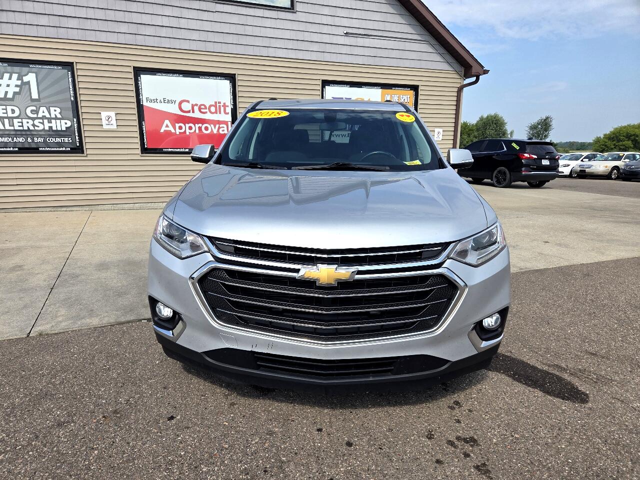 2018 Chevrolet Traverse Cloth photo 2