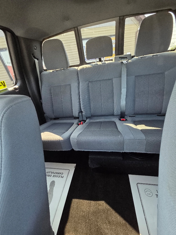 2012 Ford F-150 XLT photo 25