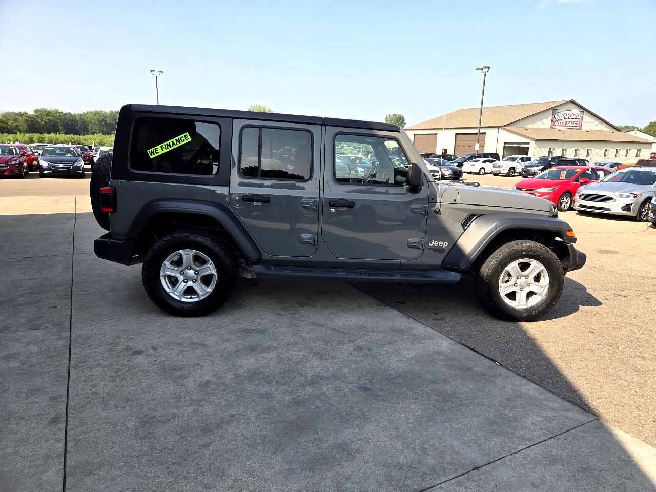2018 Jeep Wrangler Unlimited Sport photo 3