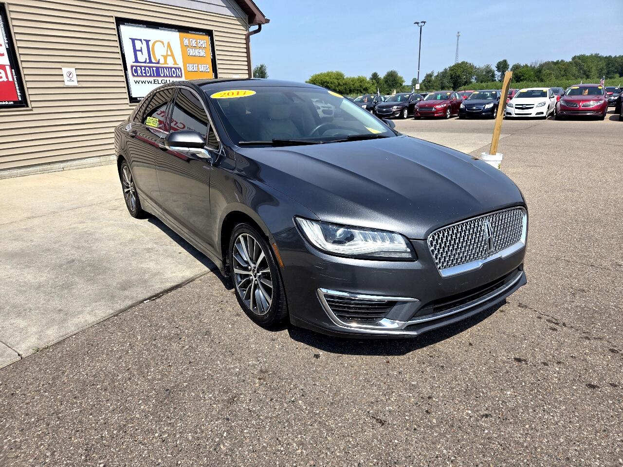 2017 Lincoln MKZ Select photo 3
