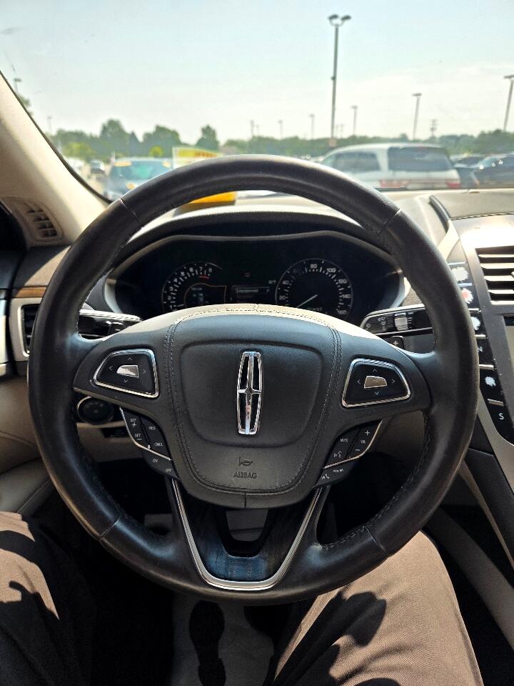 2017 Lincoln MKZ Select photo 17