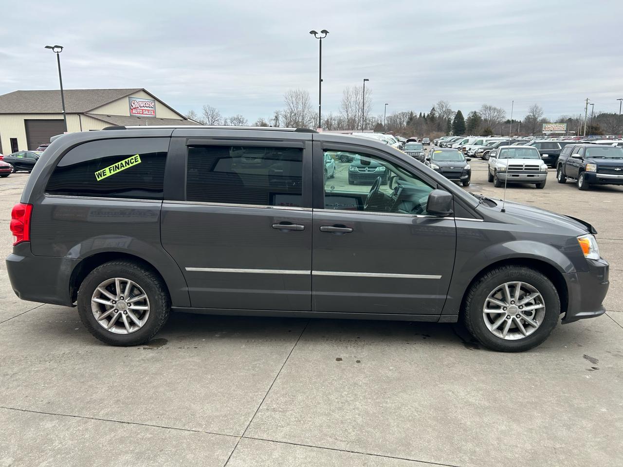 Dodge Grand Caravan Crew 2016