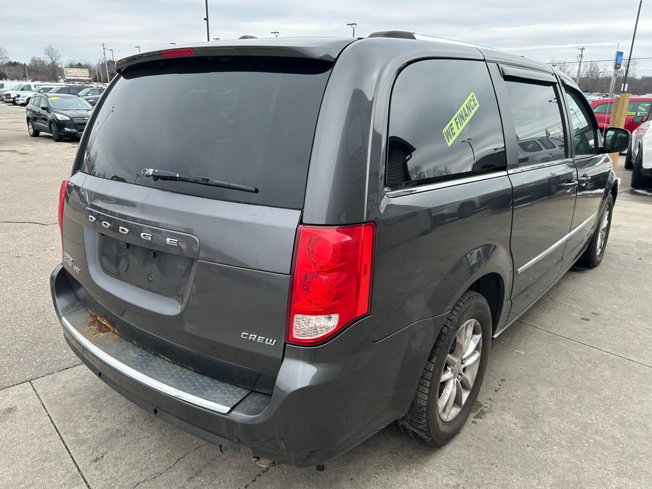 Dodge Grand Caravan Crew 2016