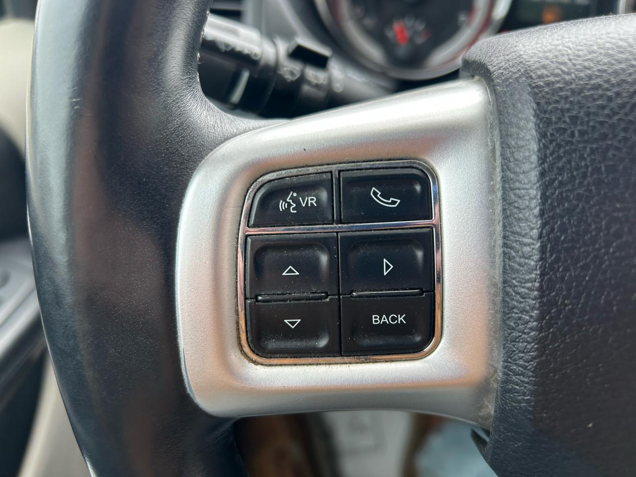 Dodge Grand Caravan Crew 2016