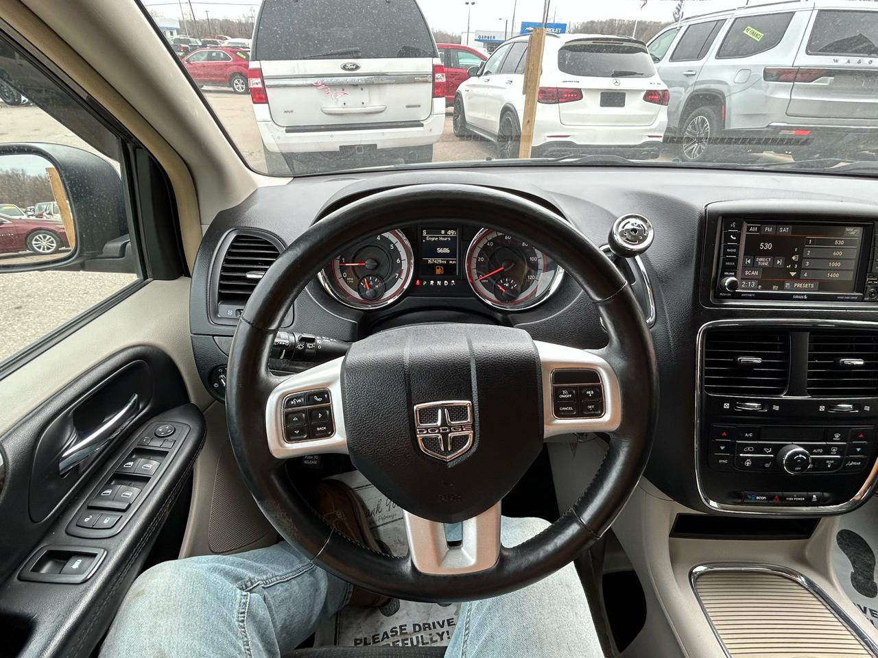 Dodge Grand Caravan Crew 2016