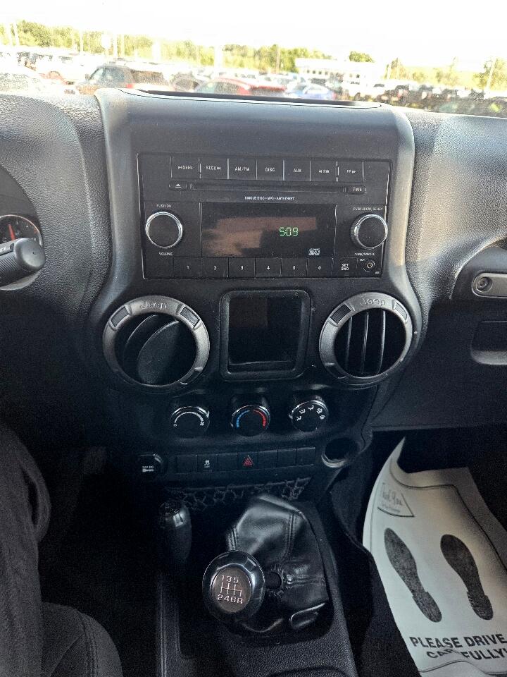 2014 Jeep Wrangler Sport photo 17