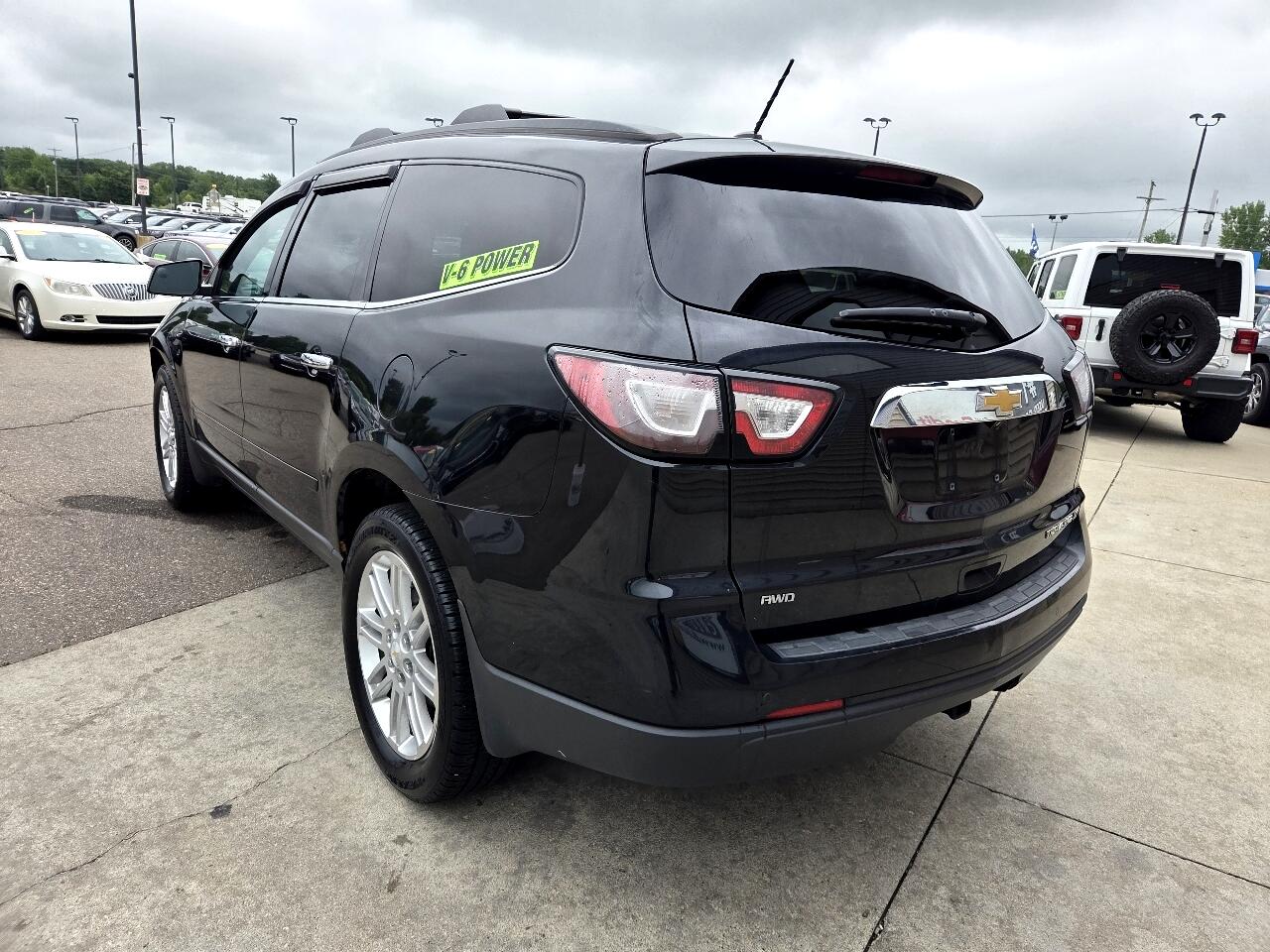 2014 Chevrolet Traverse 1LT photo 6
