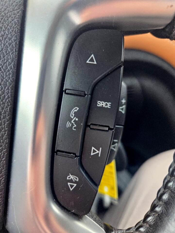 2014 Chevrolet Traverse 1LT photo 16