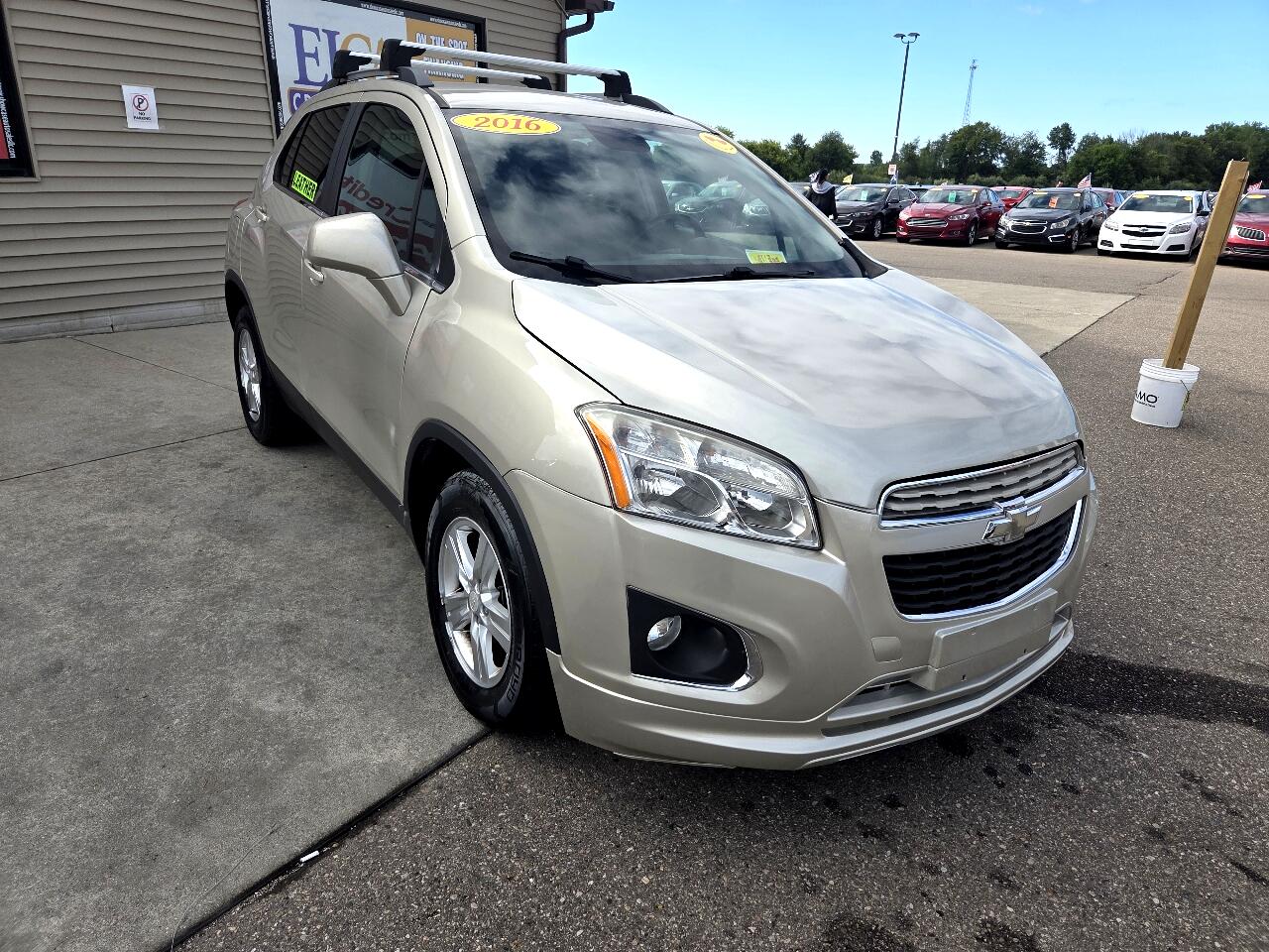 2016 Chevrolet Trax LT photo 3