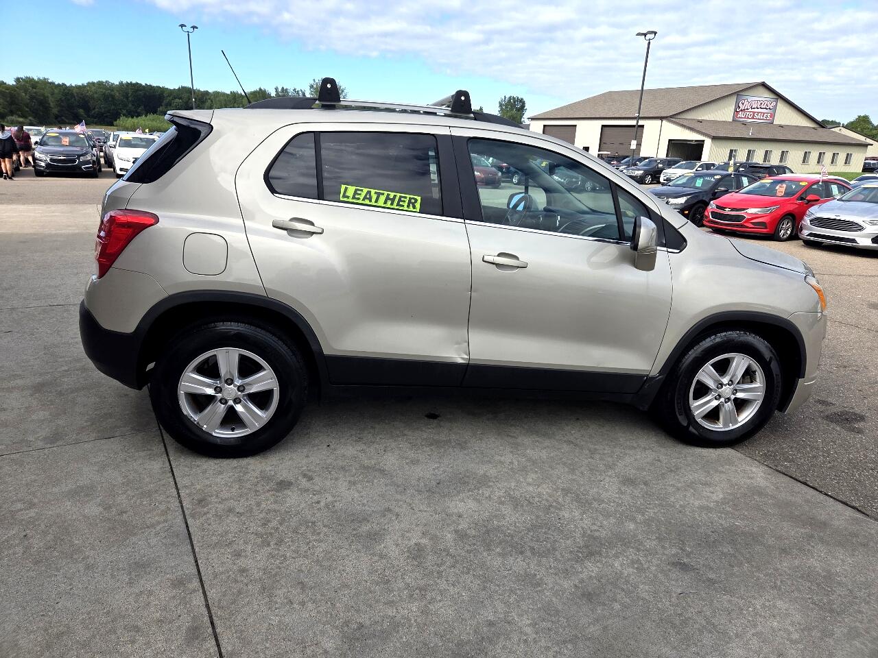 2016 Chevrolet Trax LT photo 4