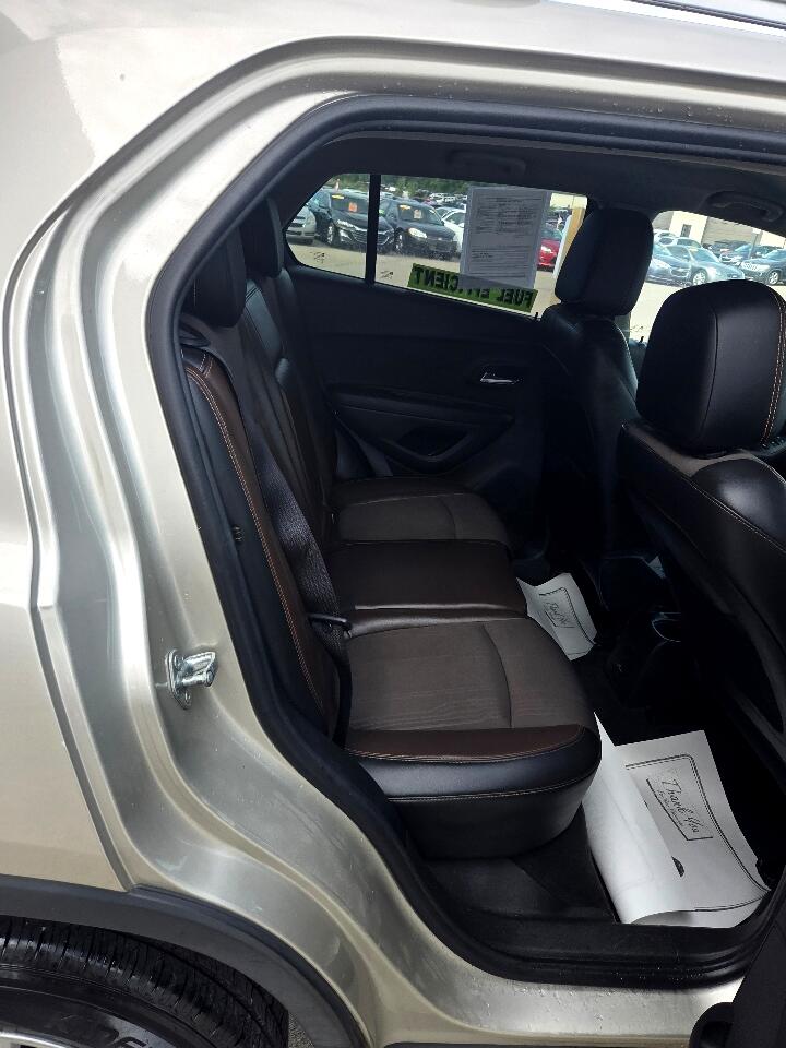 2016 Chevrolet Trax LT photo 13