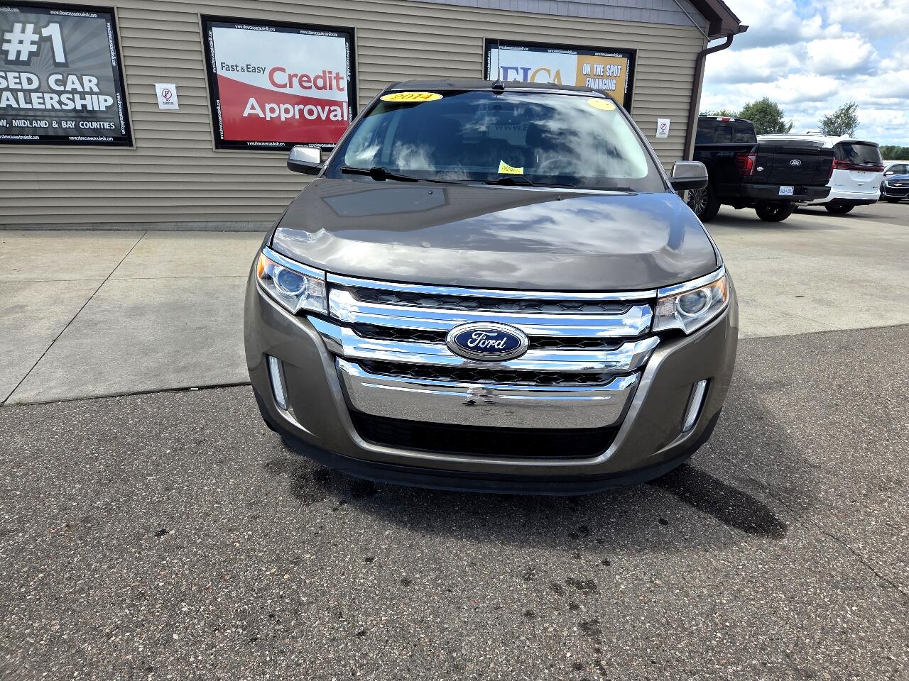 2014 Ford Edge SEL photo 2