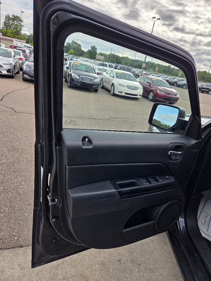 Jeep Patriot Latitude 4WD 2014