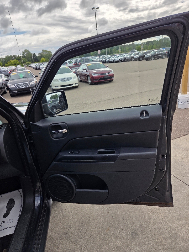 Jeep Patriot Latitude 4WD 2014