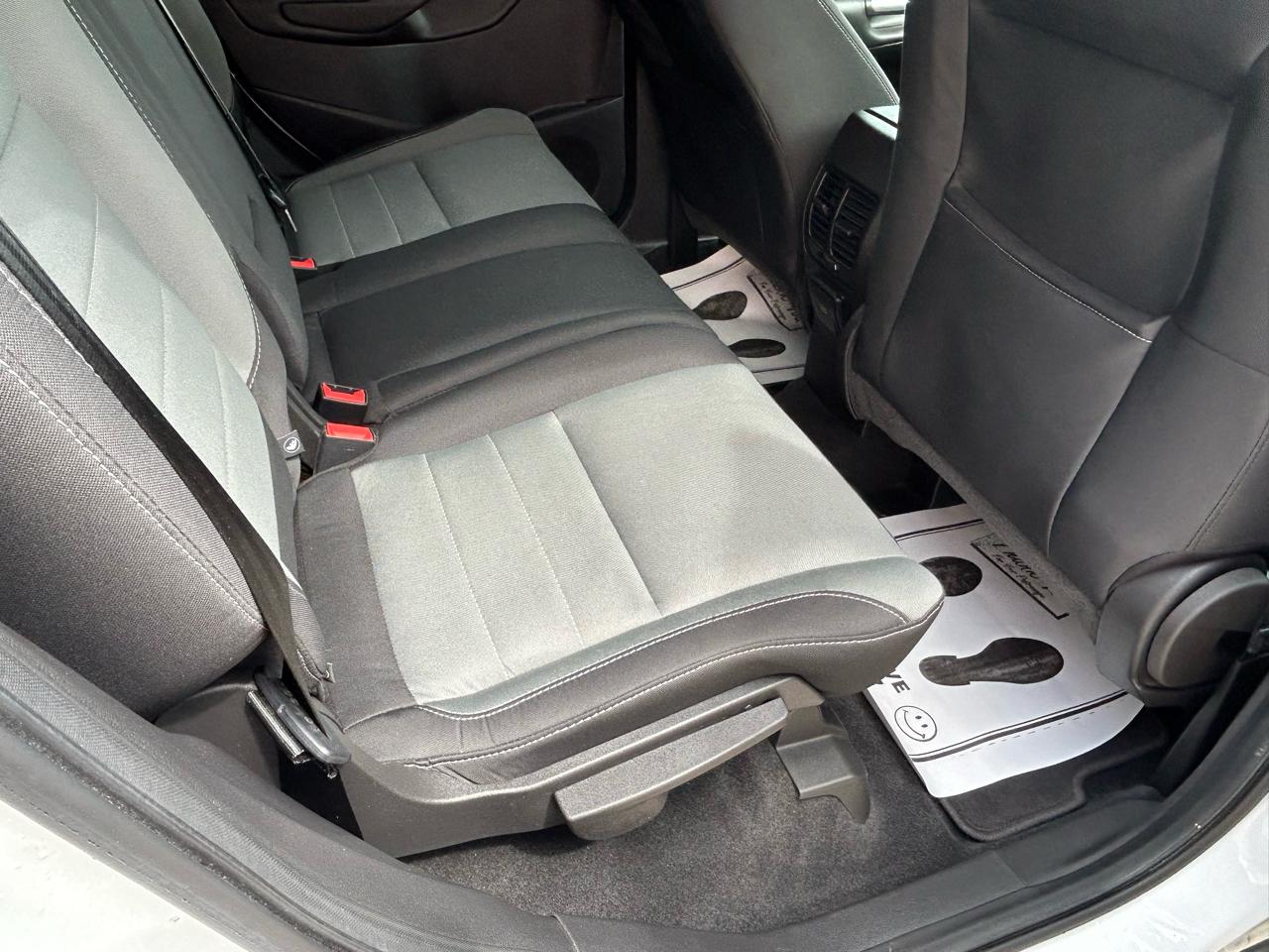 Ford Escape SE FWD 2016