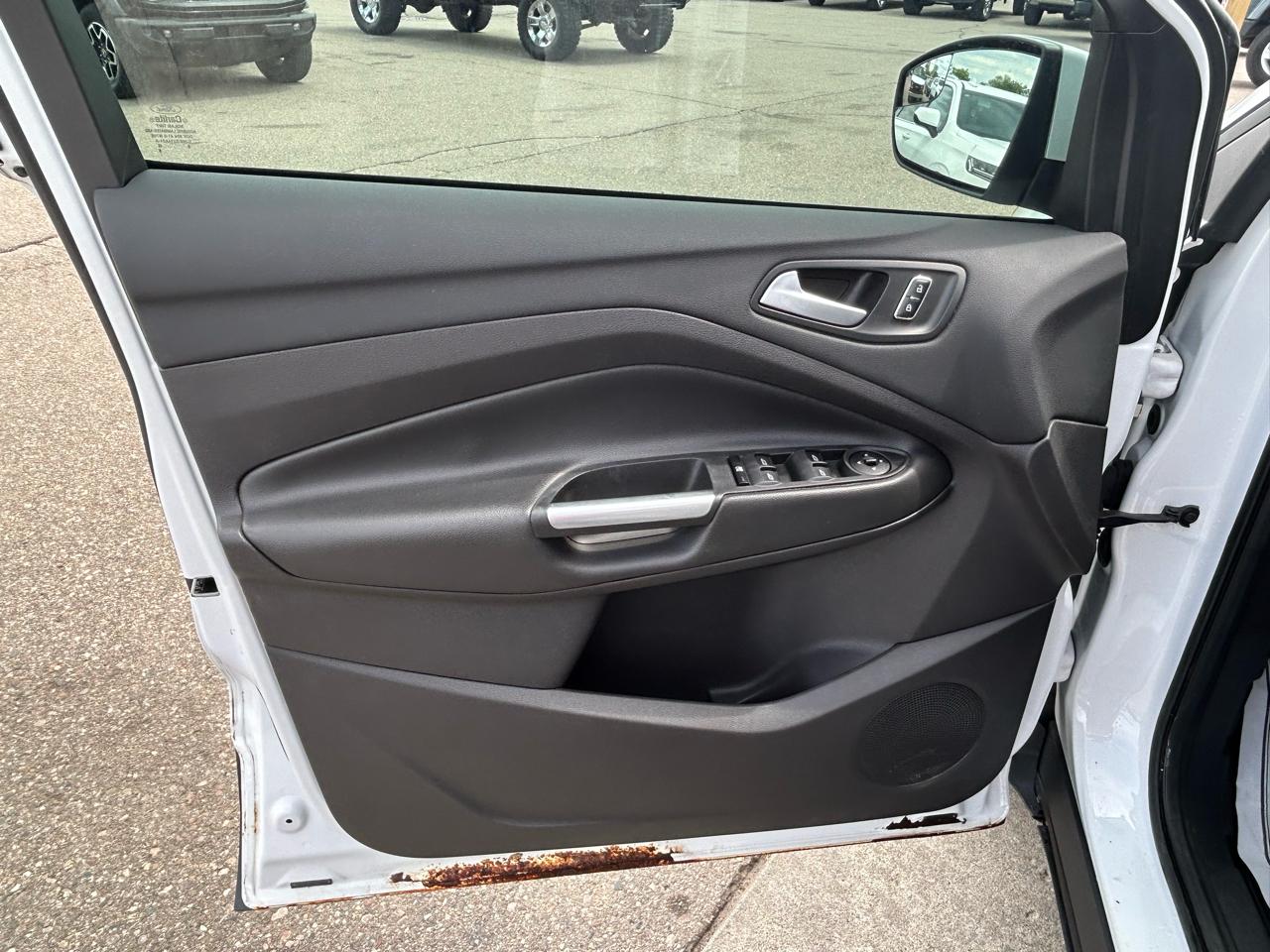 Ford Escape SE FWD 2016