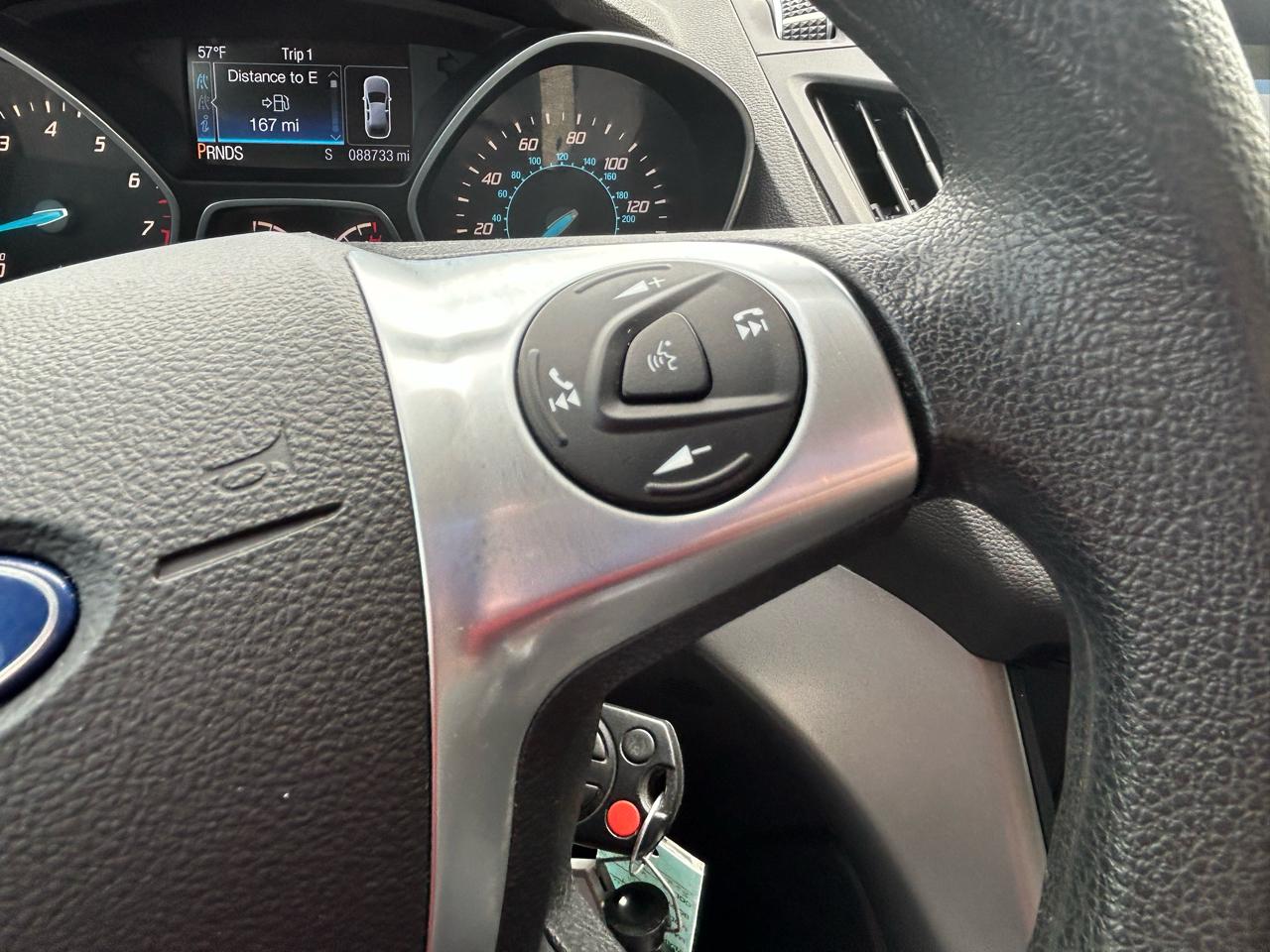 Ford Escape SE FWD 2016