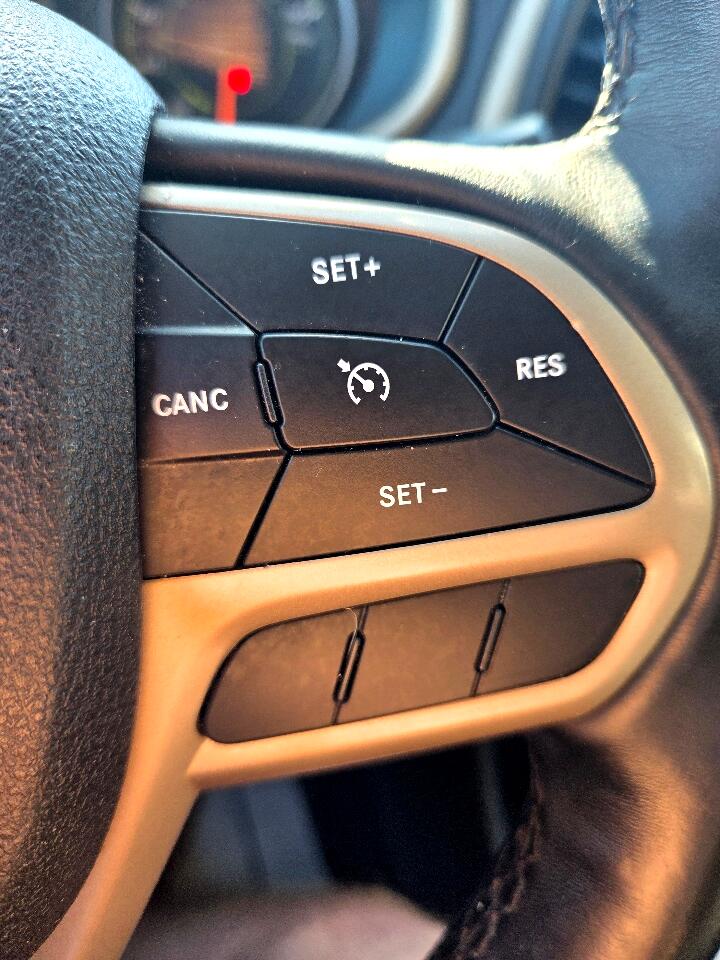 2017 Jeep Cherokee Latitude photo 15