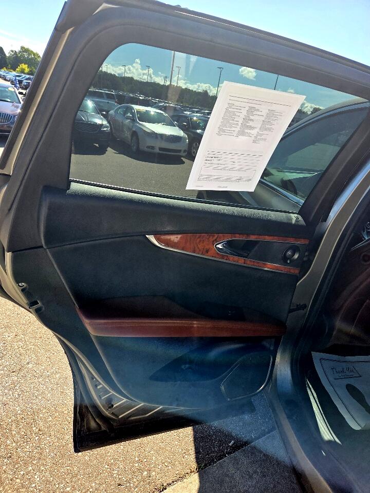 2016 Lincoln MKX Reserve Base photo 12