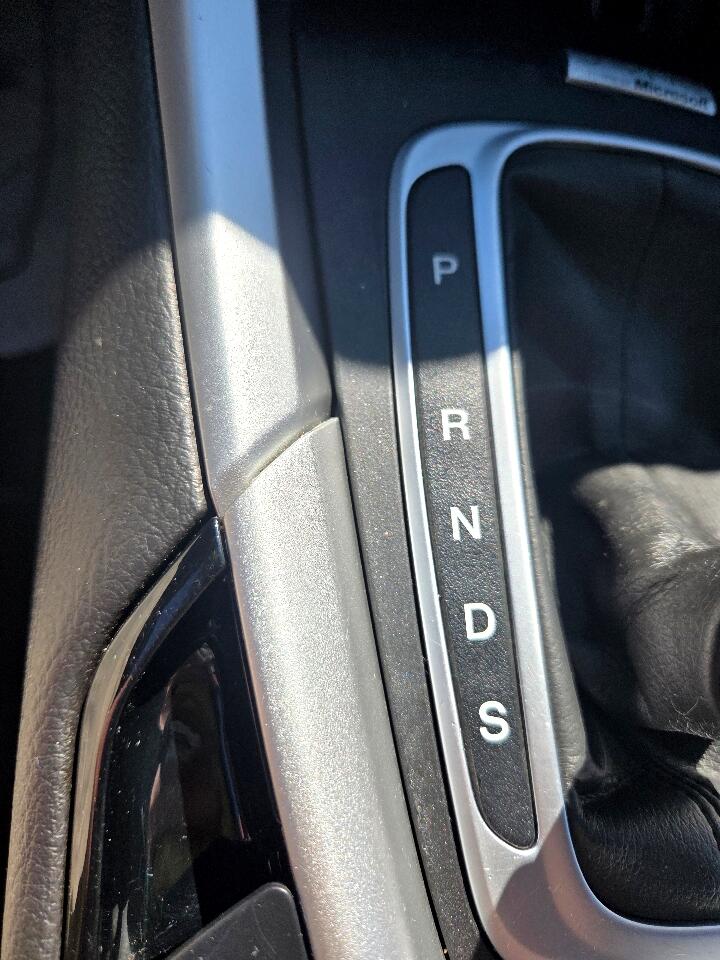2013 Ford Fusion SE photo 25