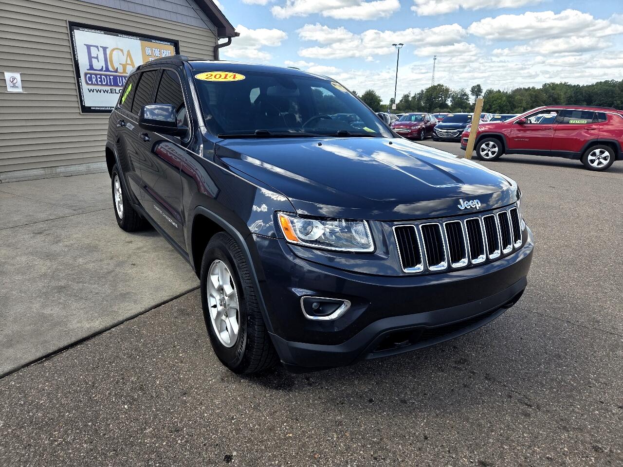 2014 Jeep Grand Cherokee Laredo photo 3