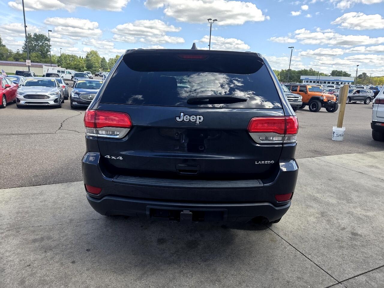 2014 Jeep Grand Cherokee Laredo photo 6