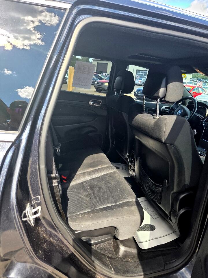 2014 Jeep Grand Cherokee Laredo photo 13