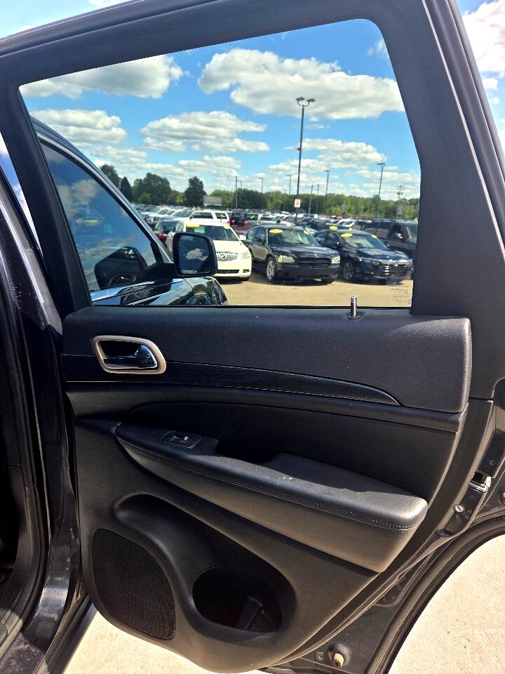 2014 Jeep Grand Cherokee Laredo photo 14