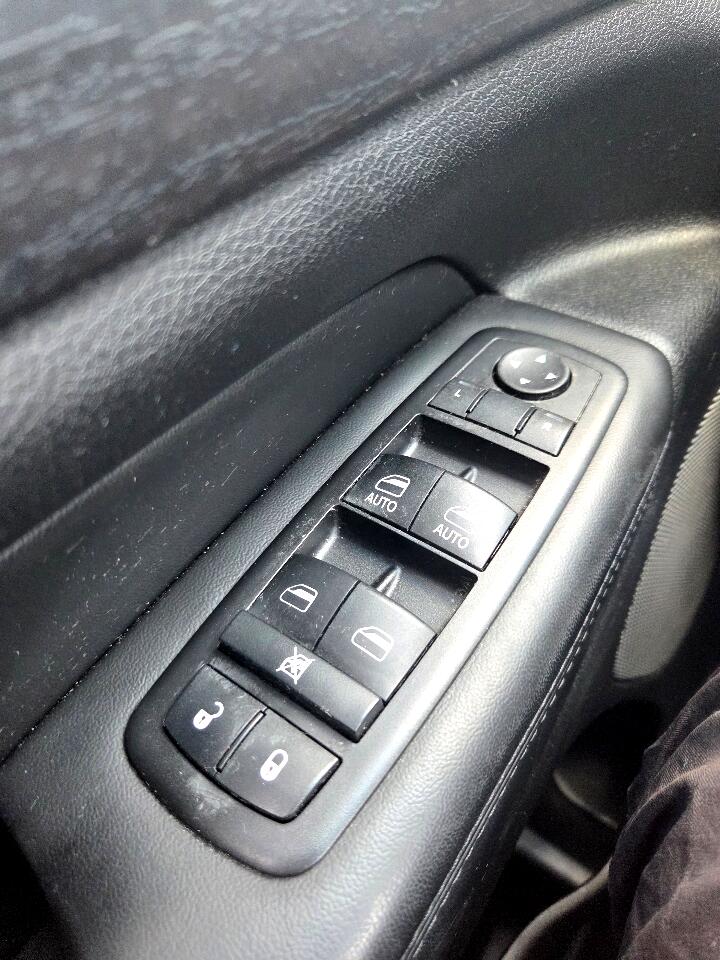 2014 Jeep Grand Cherokee Laredo photo 21