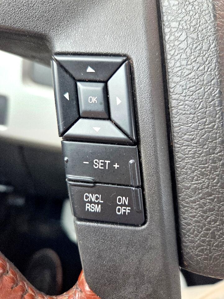 2013 Ford F-150 King Ranch photo 17