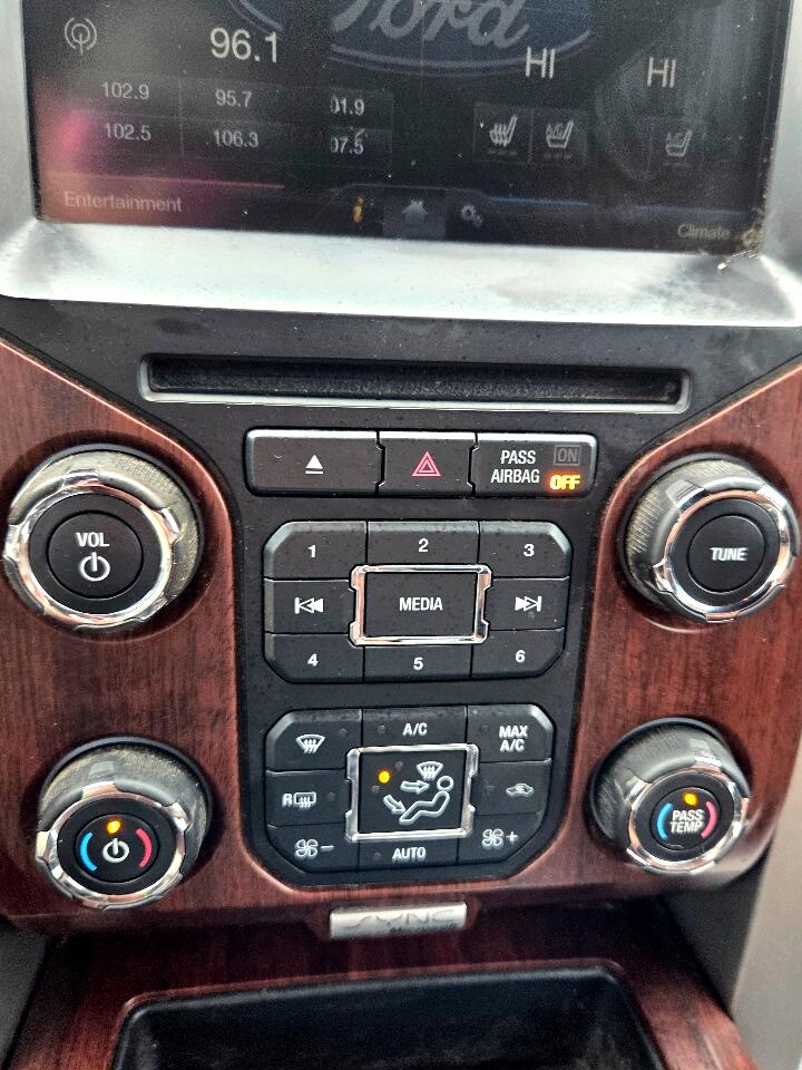 2013 Ford F-150 King Ranch photo 26