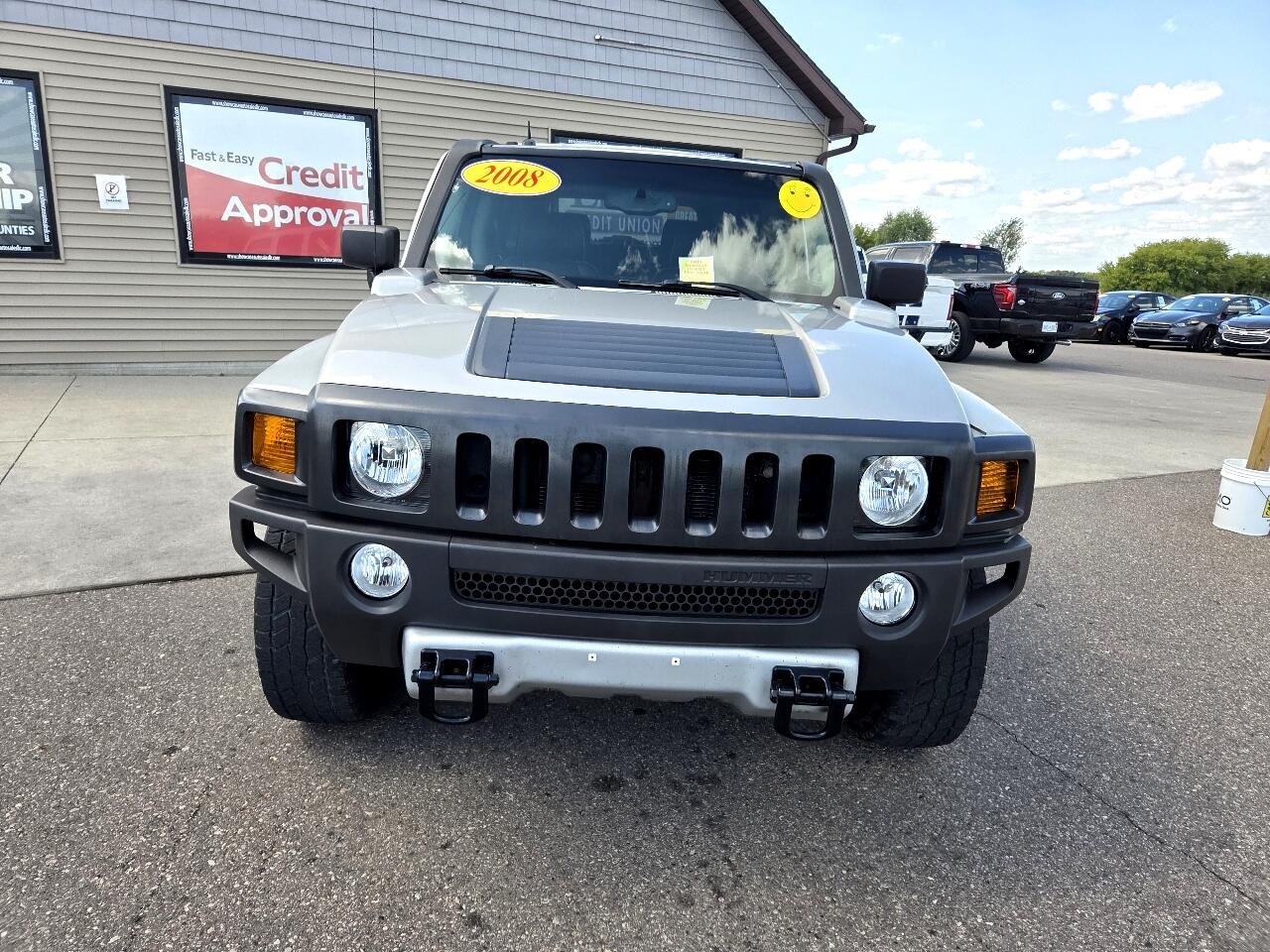 2008 Hummer H3 Base photo 2