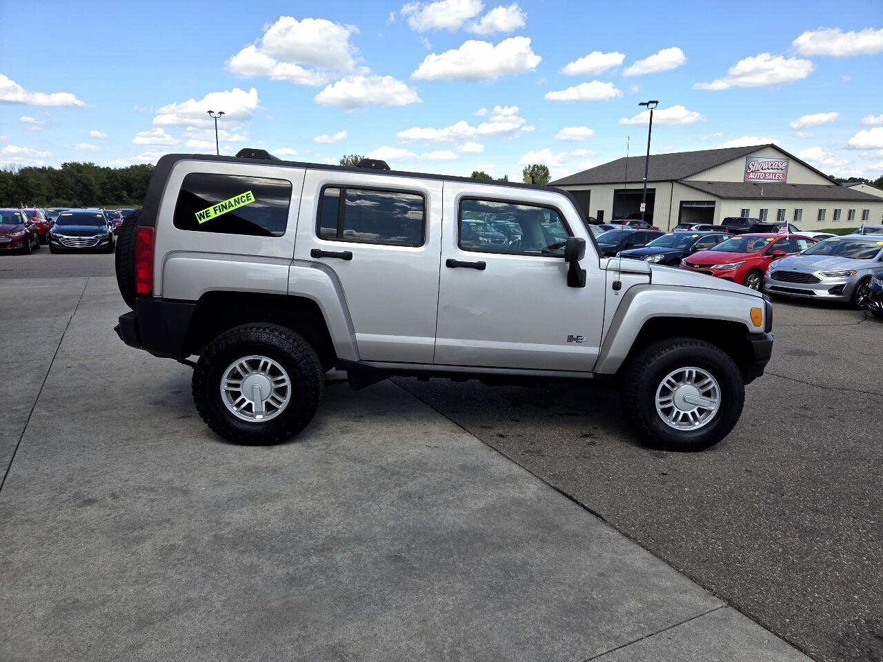 2008 Hummer H3 Base photo 4