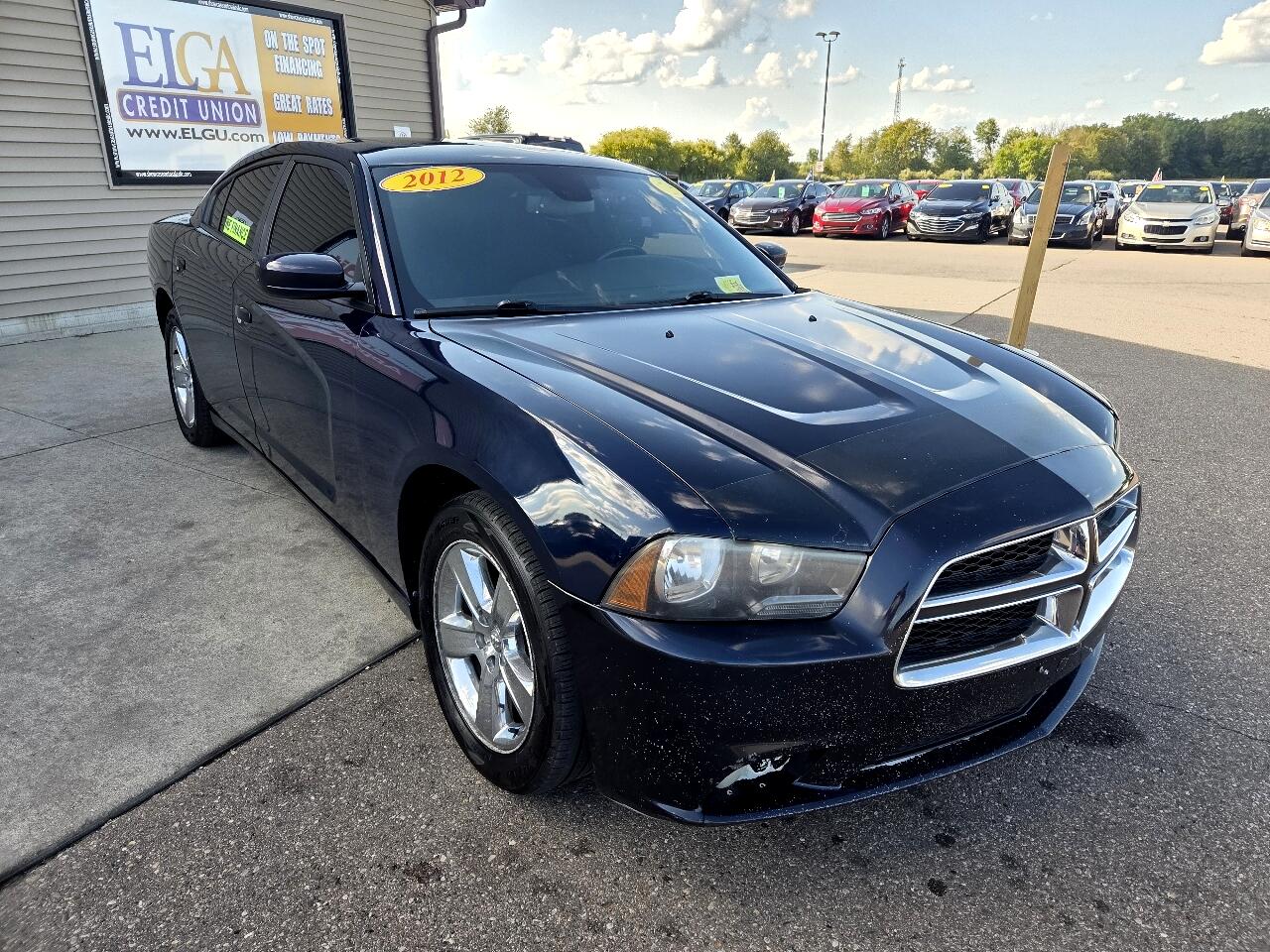 2012 Dodge Charger SXT photo 3