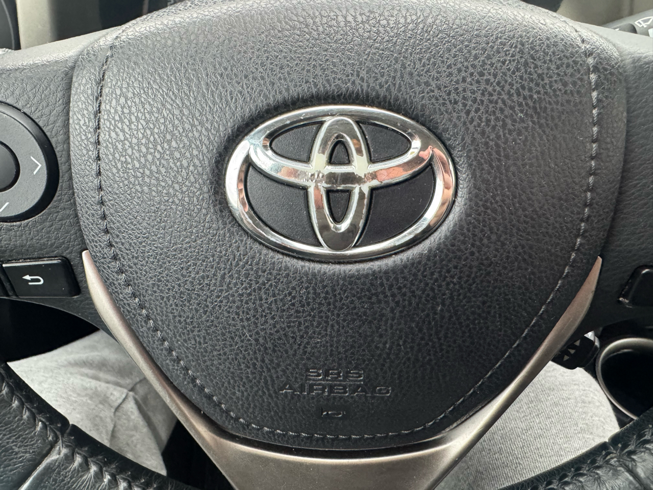 Toyota RAV4 Limited AWD 2015