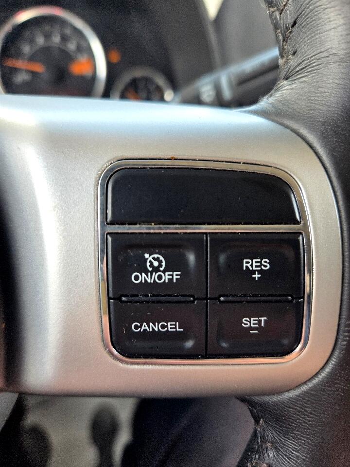 2017 Jeep Compass Latitude photo 18