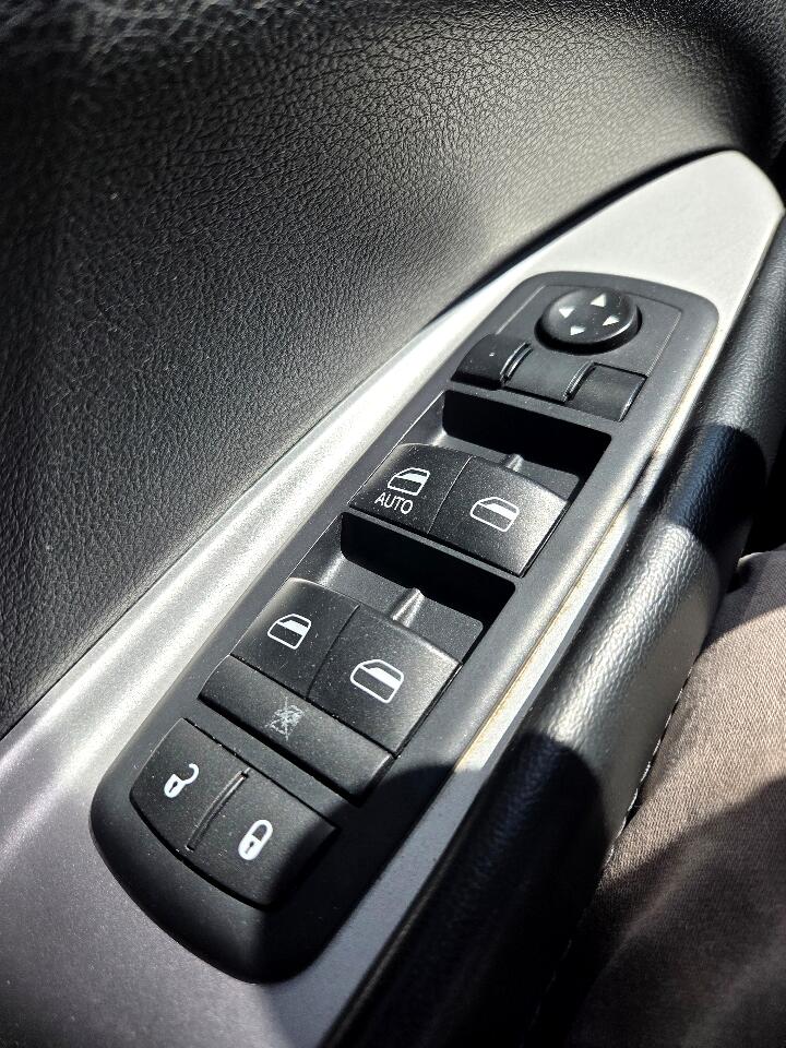 2016 Dodge Journey SXT photo 18