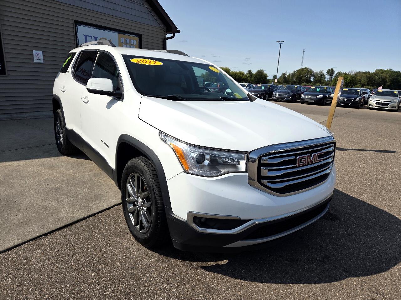 2017 Gmc Acadia SLT photo 2