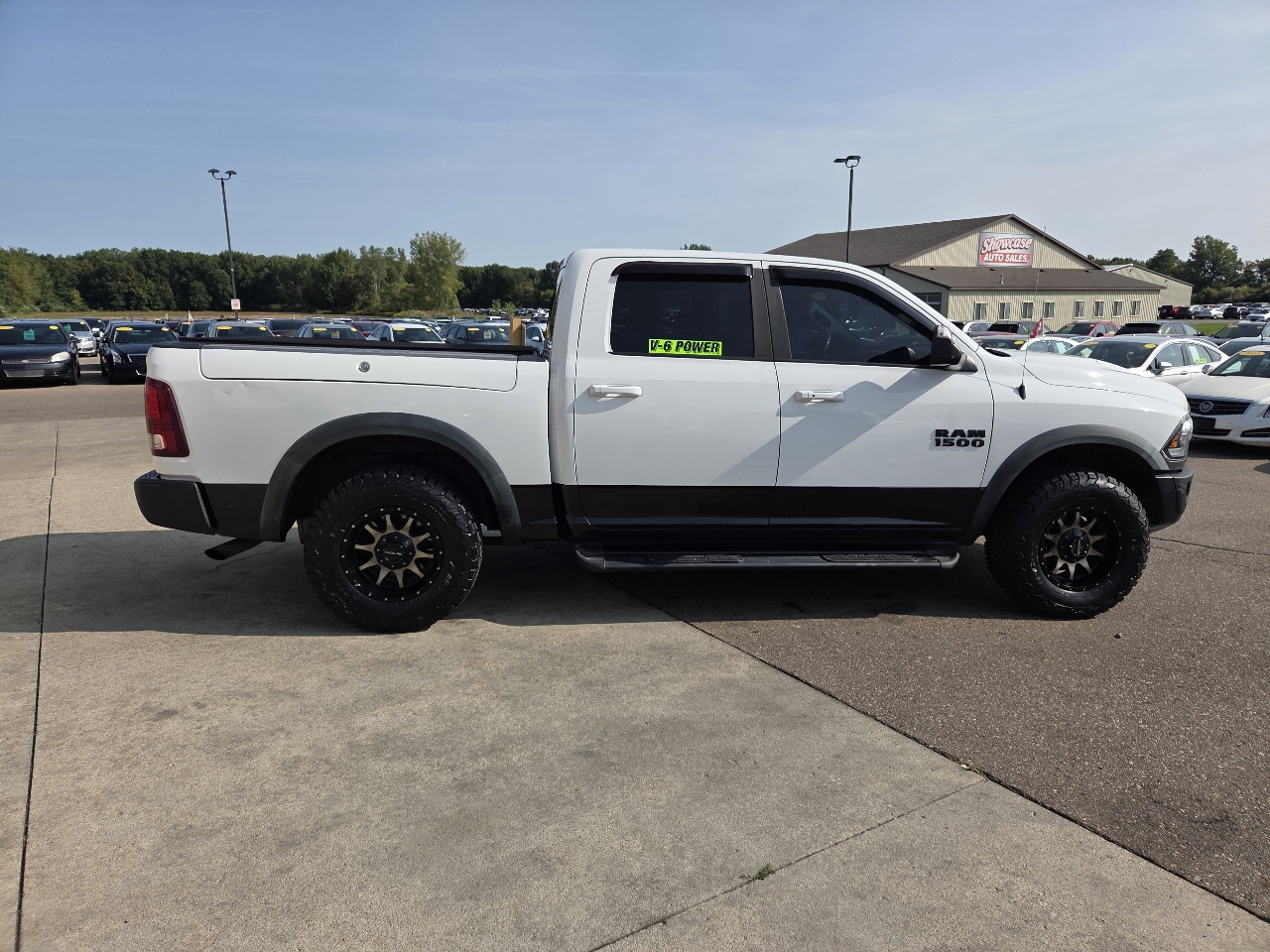 2016 Ram 1500 Rebel photo 2