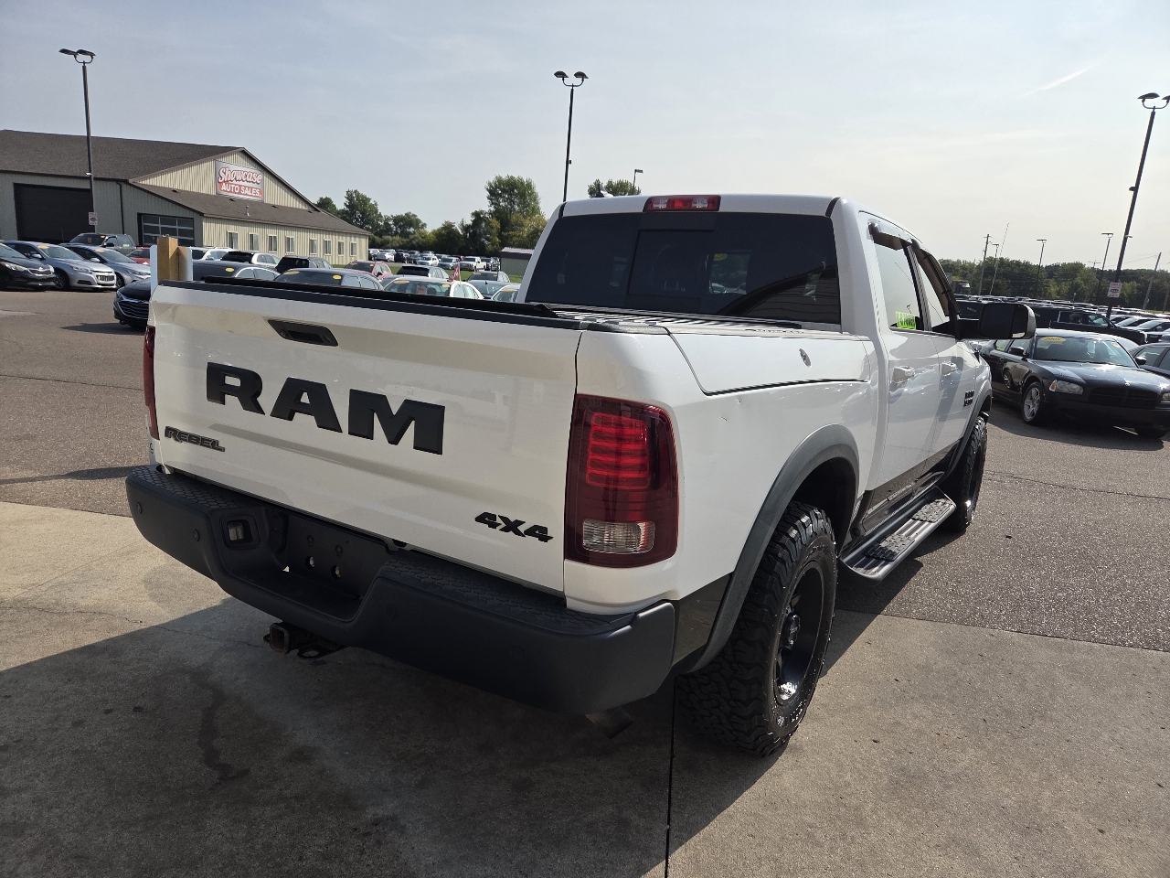 2016 Ram 1500 Rebel photo 3