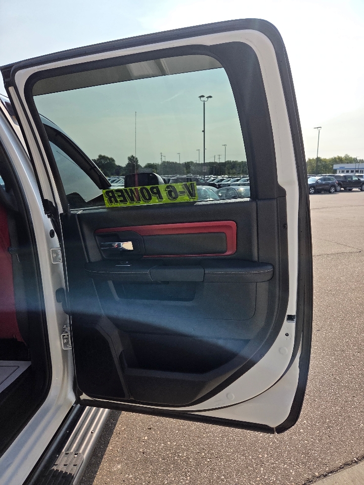 2016 Ram 1500 Rebel photo 12
