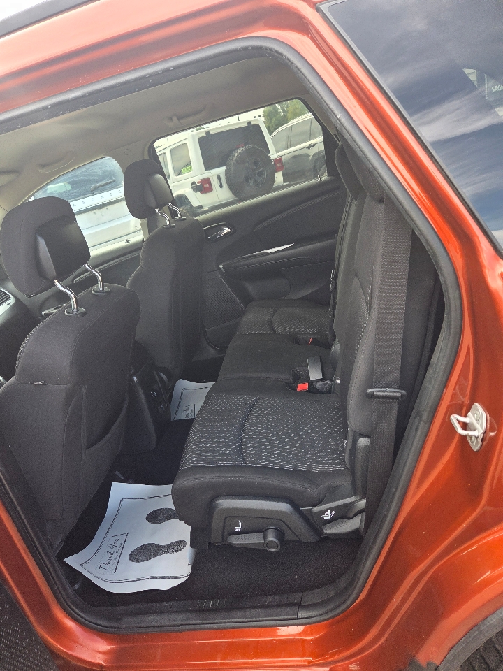 2014 Dodge Journey SXT photo 11