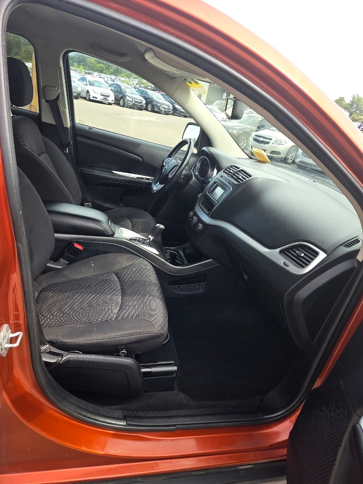 2014 Dodge Journey SXT photo 15